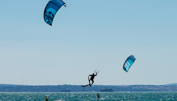 Kitesurfing Hayling Island
